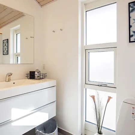 4 Person In * Otterup