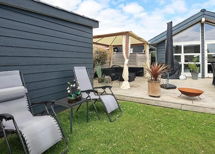 4 Person In Σπίτι διακοπών