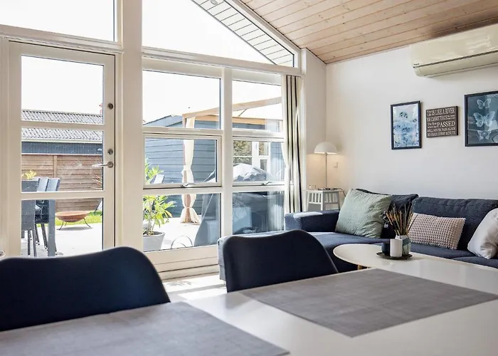 Σπίτι διακοπών 4 Person In *